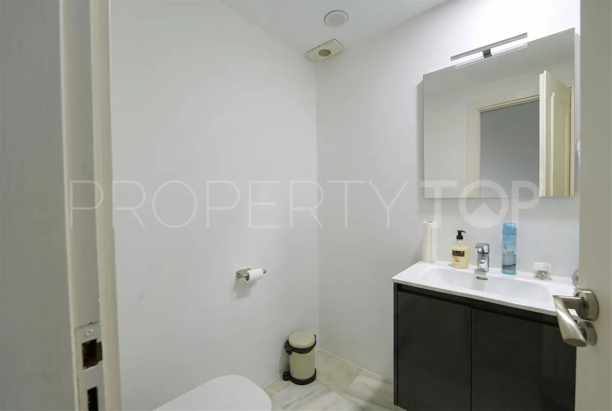 Elviria, apartamento planta baja a la venta