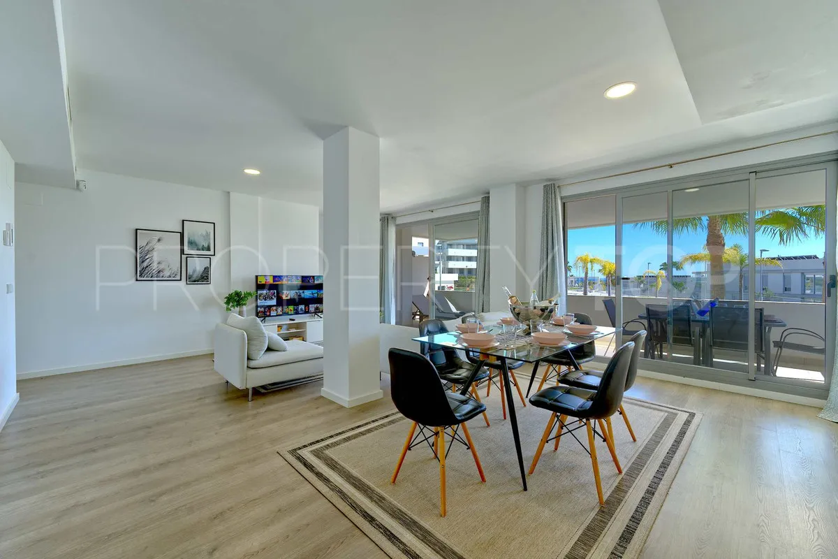 Buy ground floor apartment in Estepona