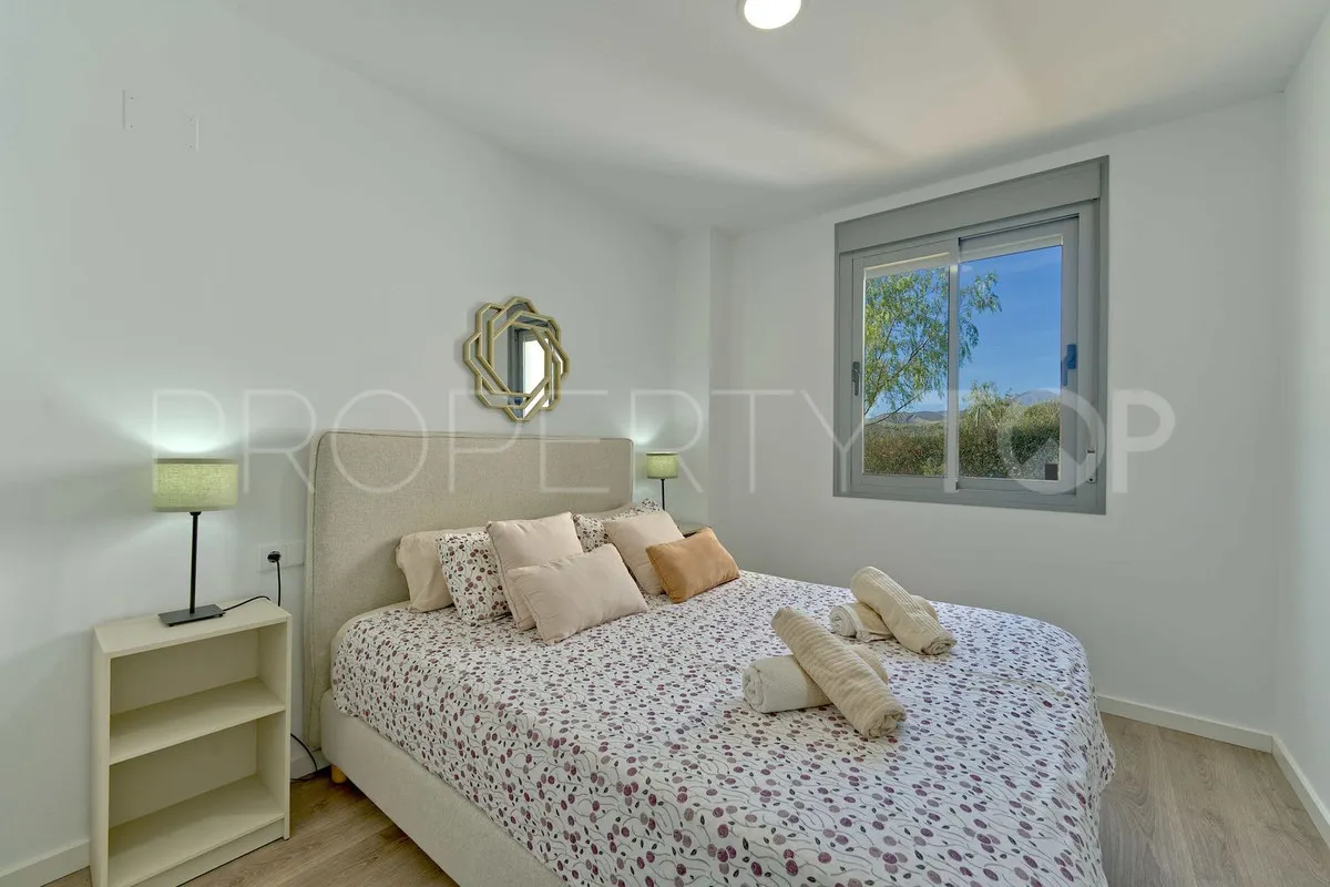 Buy ground floor apartment in Estepona