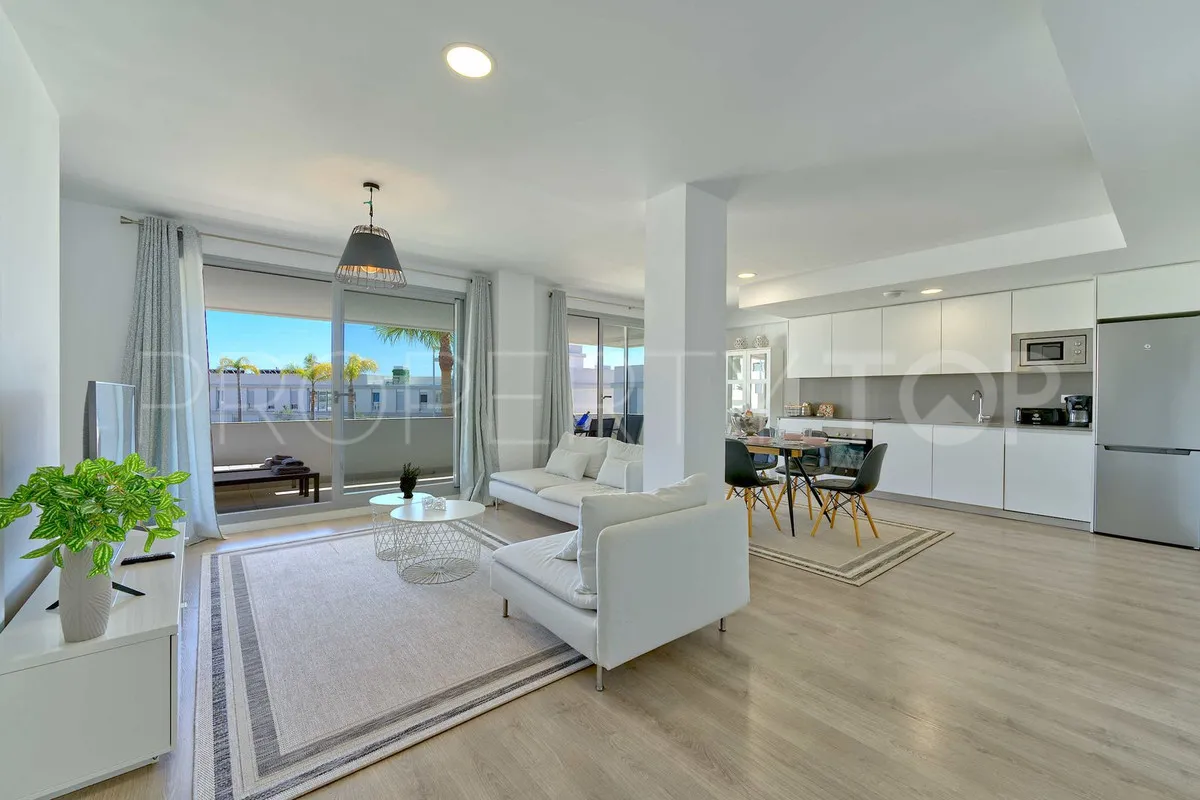 Buy ground floor apartment in Estepona