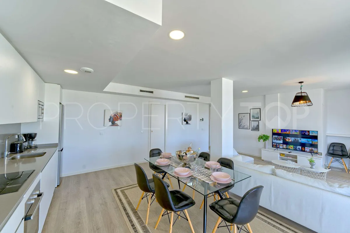 Buy ground floor apartment in Estepona