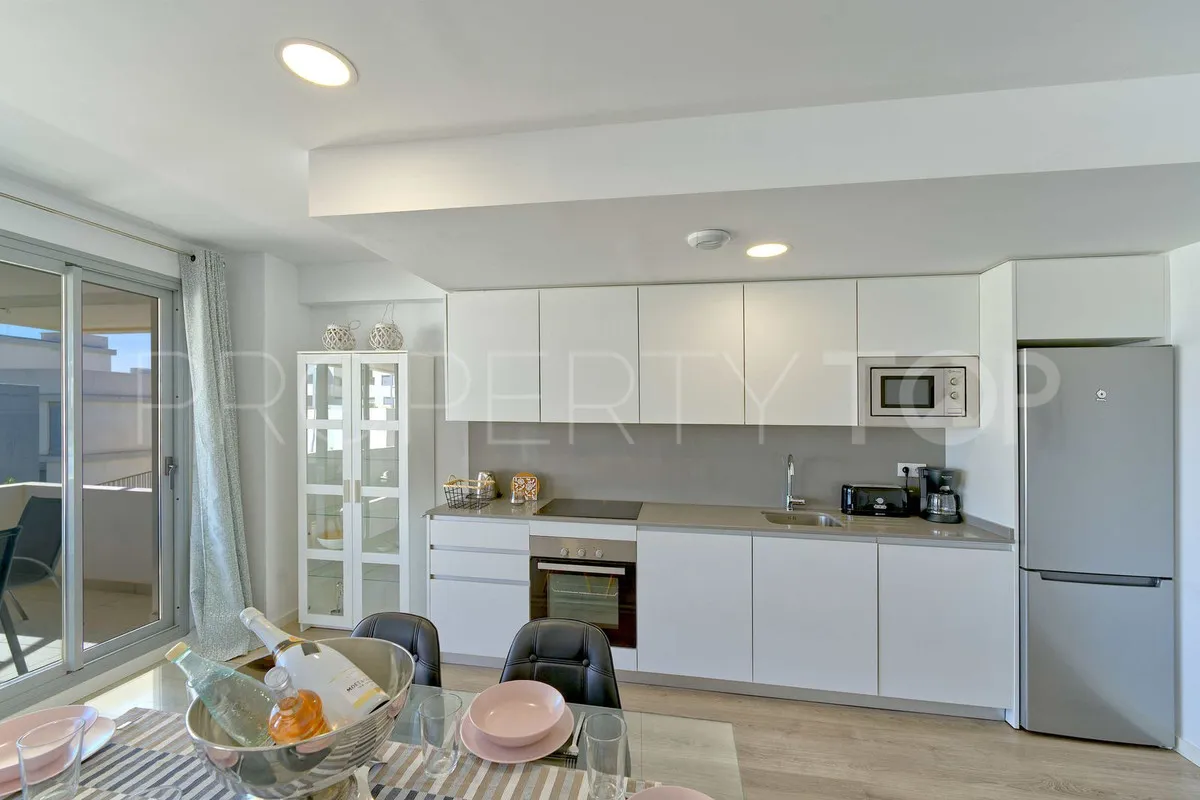 Buy ground floor apartment in Estepona