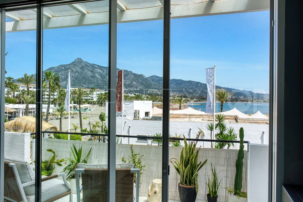 1 bedroom apartment for sale in Marbella - Puerto Banus