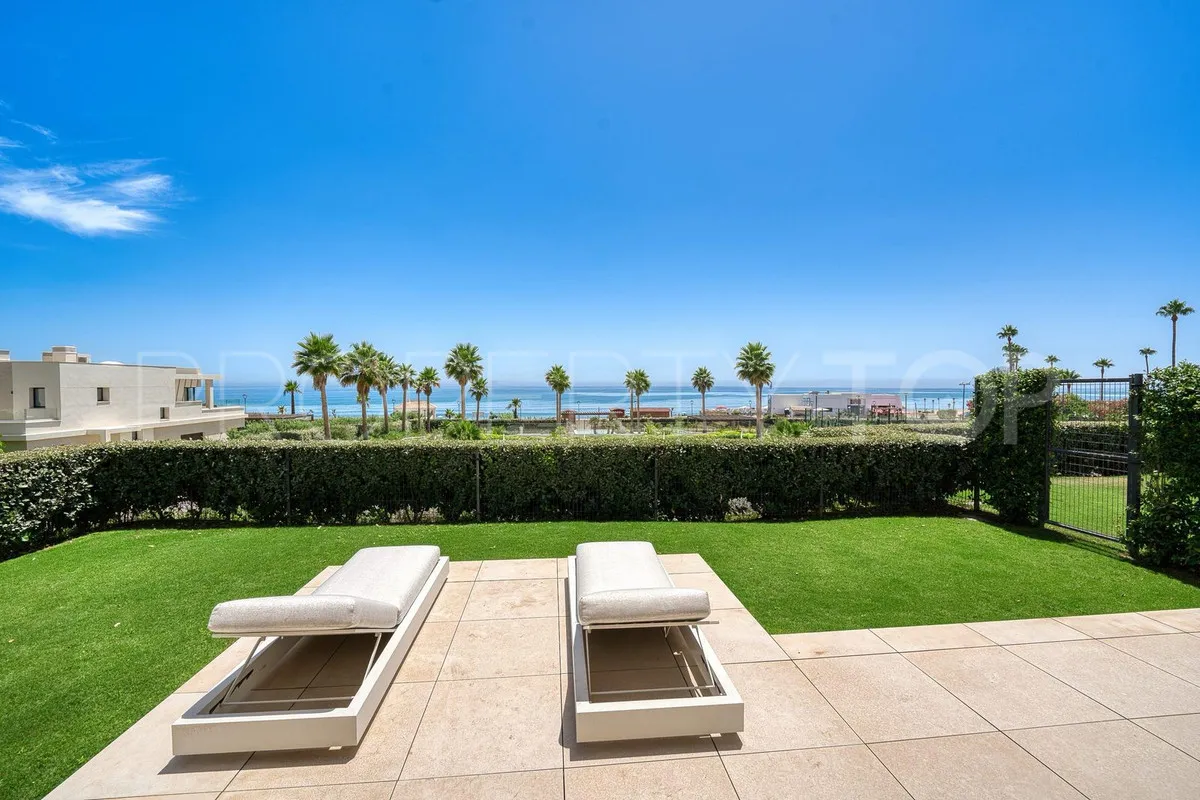 Ground floor apartment for sale in Estepona