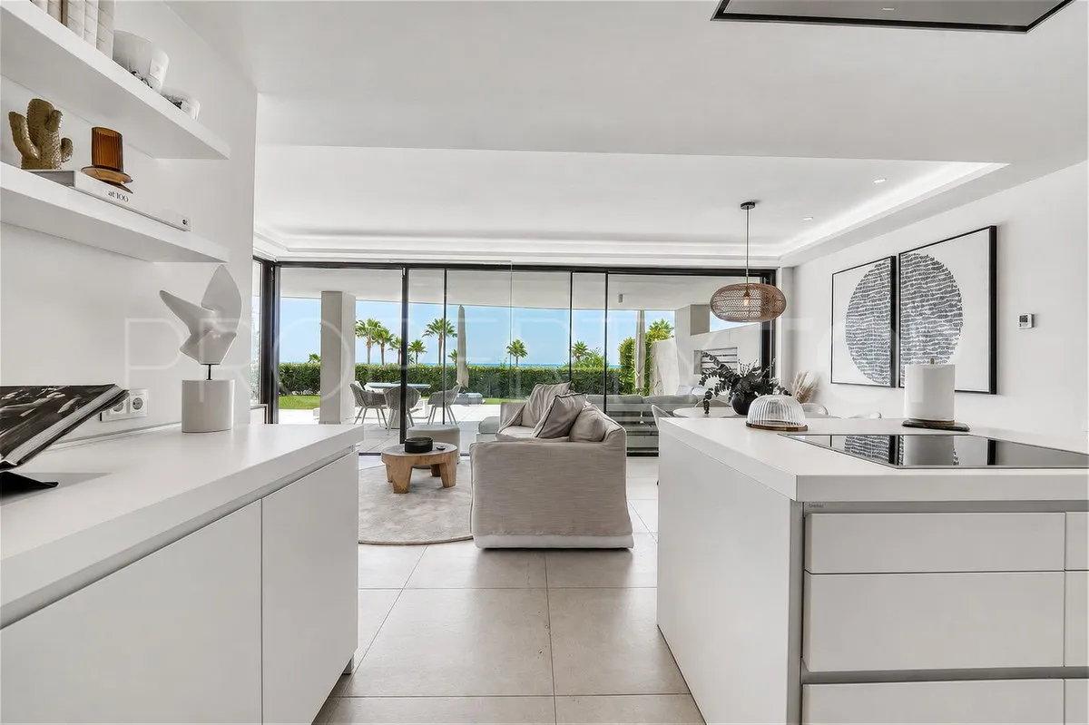 Ground floor apartment for sale in Estepona