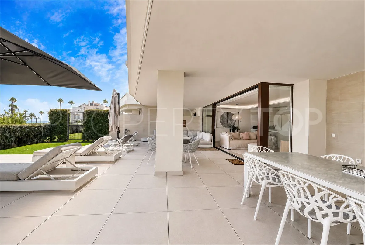 Ground floor apartment for sale in Estepona