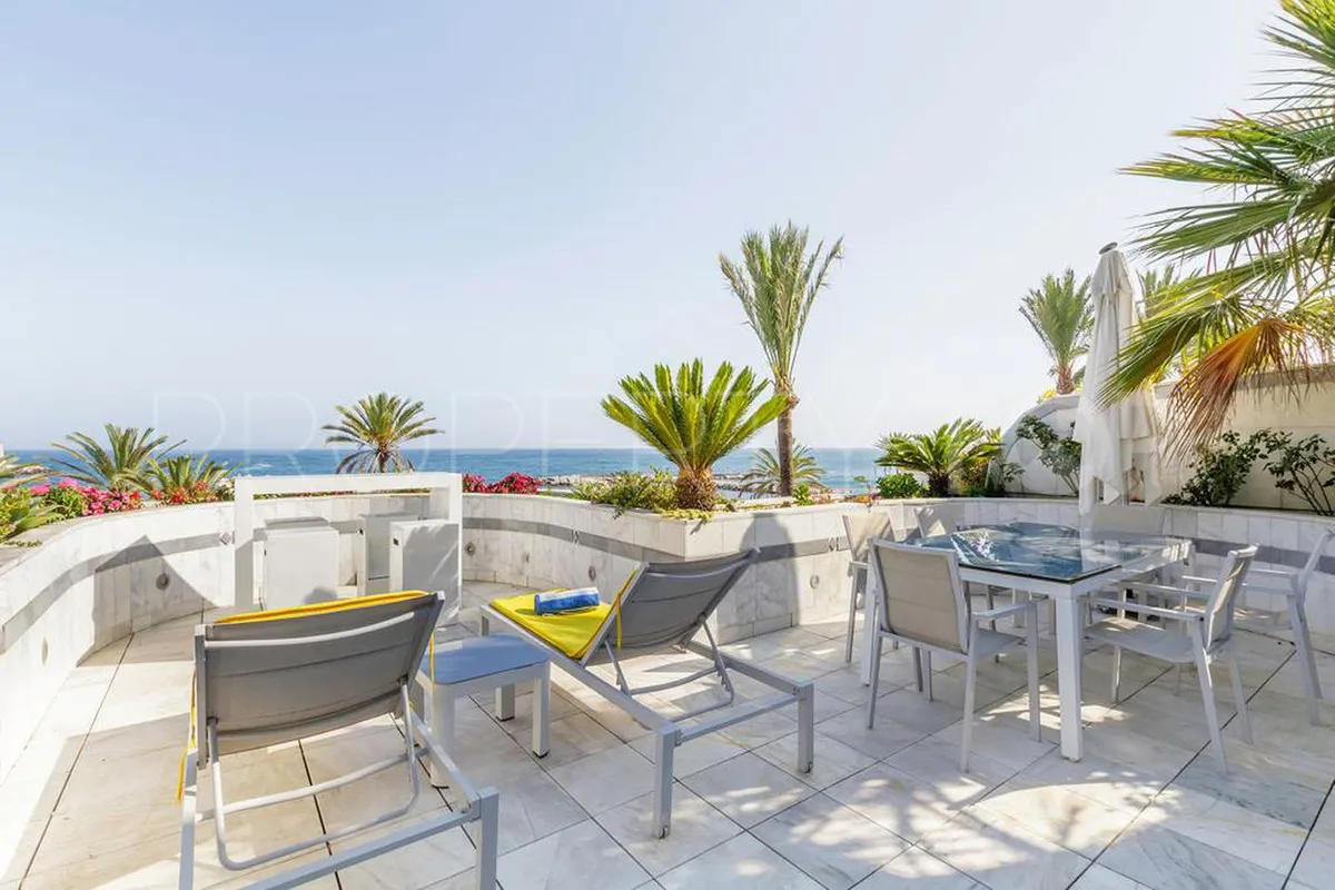 For sale 3 bedrooms apartment in Marbella - Puerto Banus