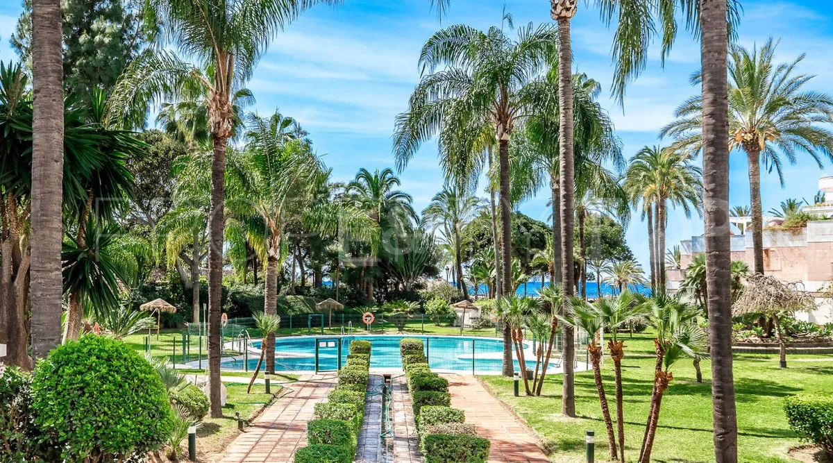 For sale 3 bedrooms apartment in Marbella - Puerto Banus