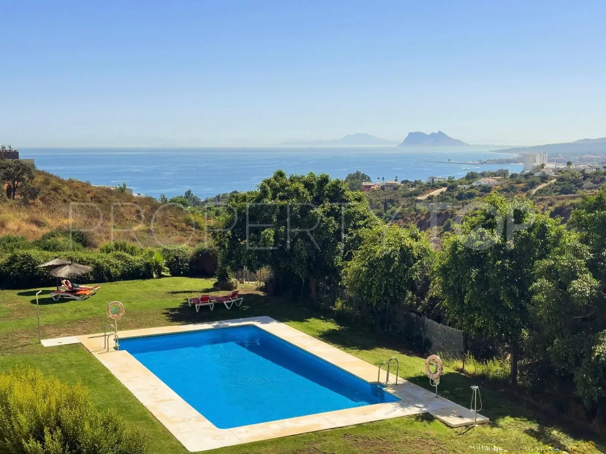 For sale apartment in Manilva with 2 bedrooms