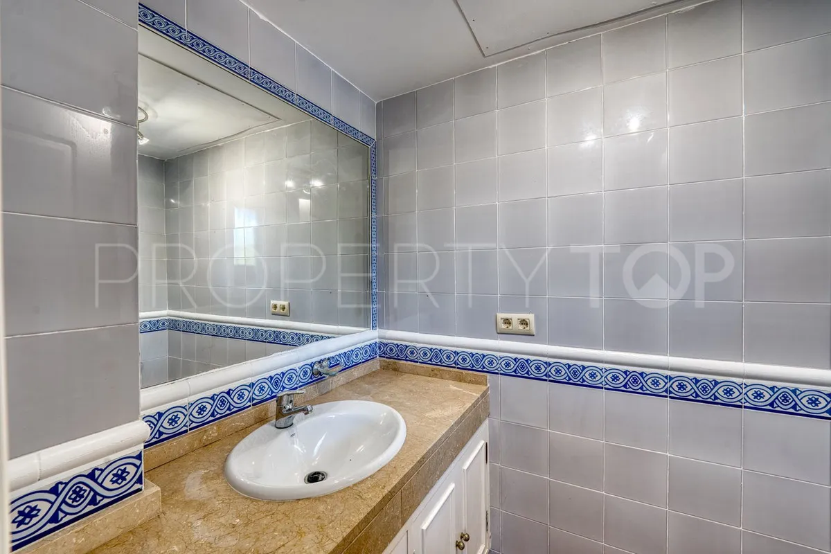 Alcaidesa, villa en venta de 4 dormitorios