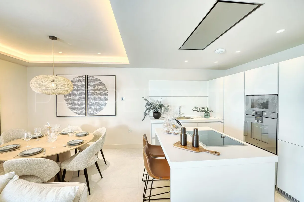 Ground floor apartment for sale in Estepona