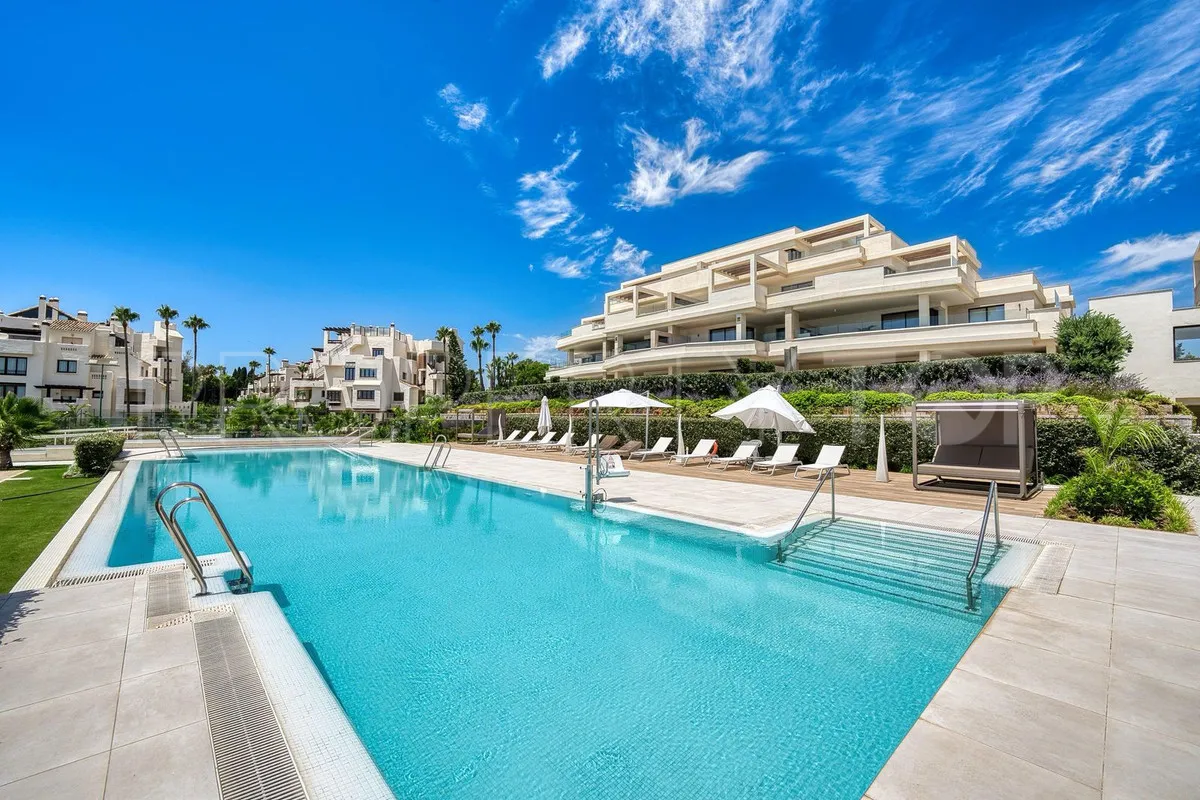 Ground floor apartment for sale in Estepona