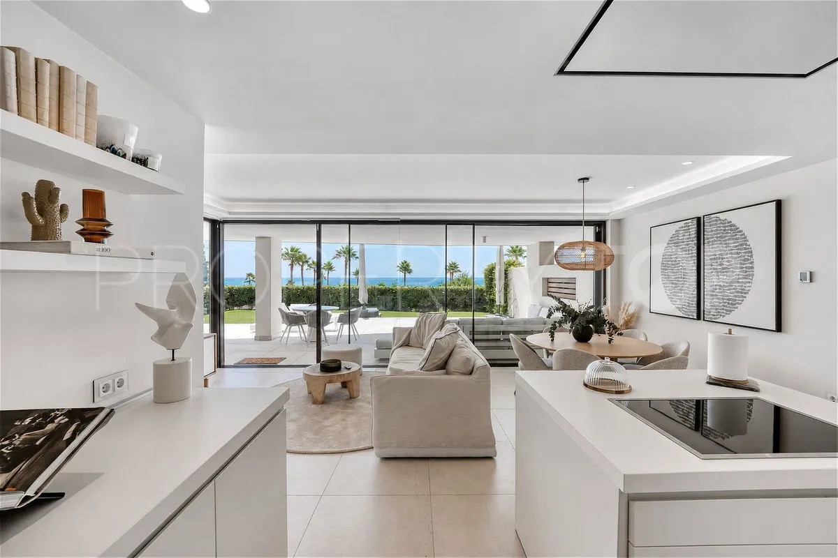 Ground floor apartment for sale in Estepona