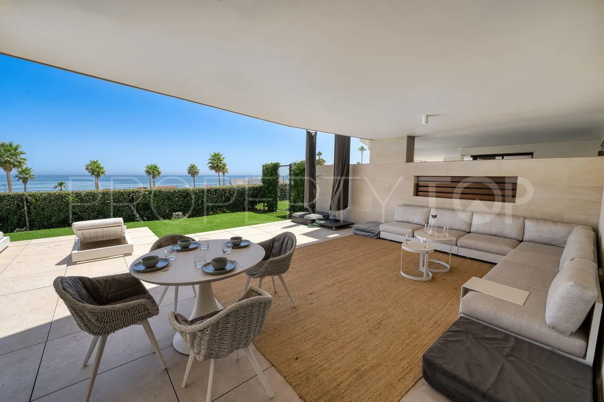 Ground floor apartment for sale in Estepona