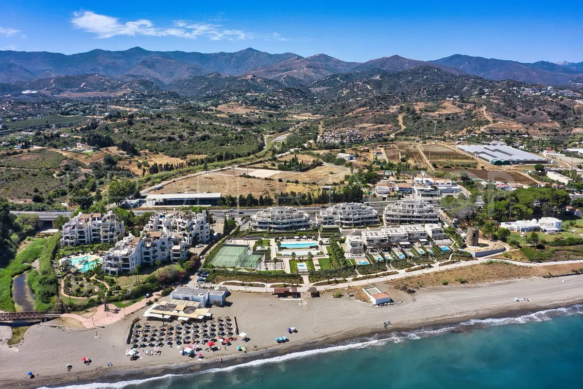 Ground floor apartment for sale in Estepona