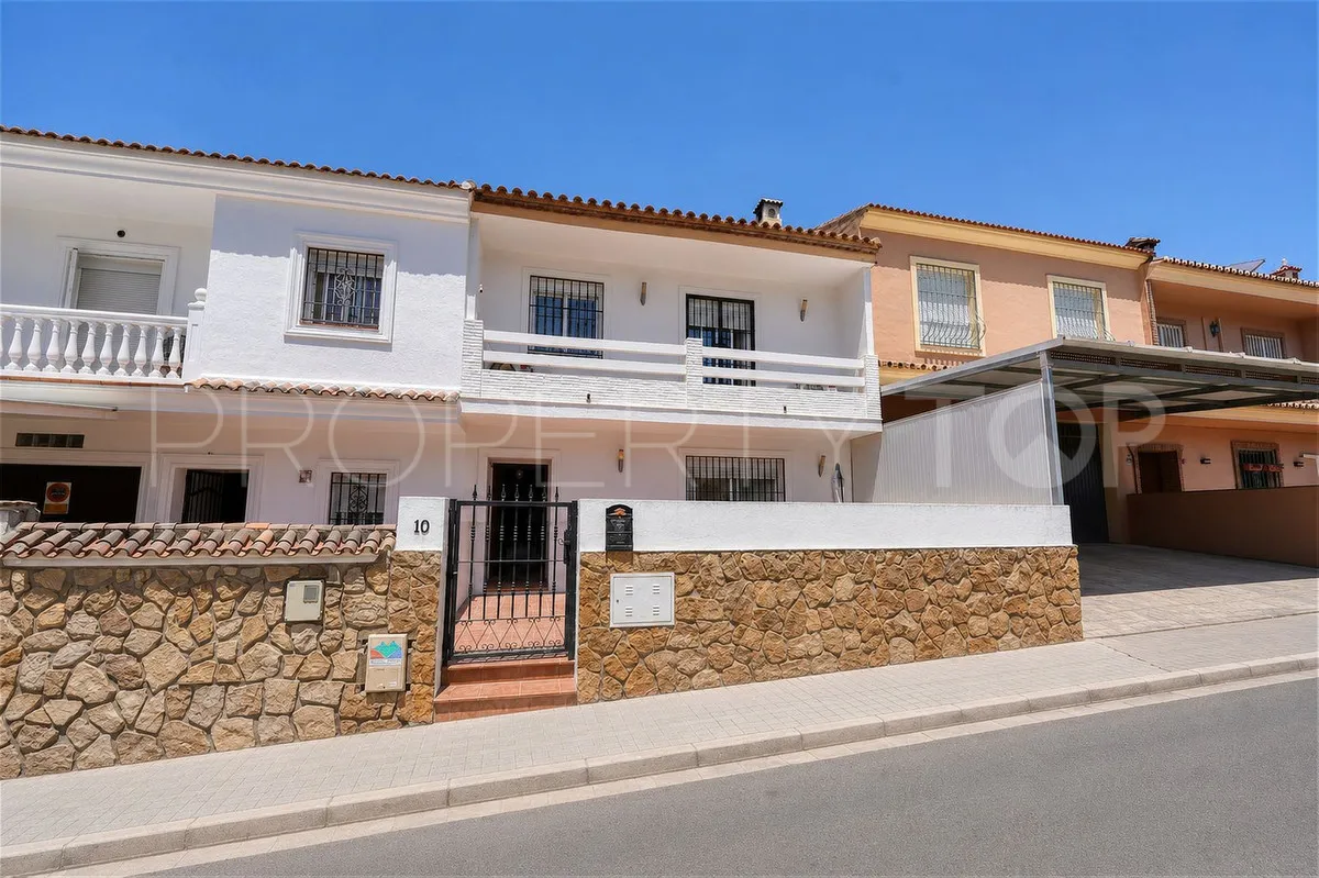 For sale town house in Casares