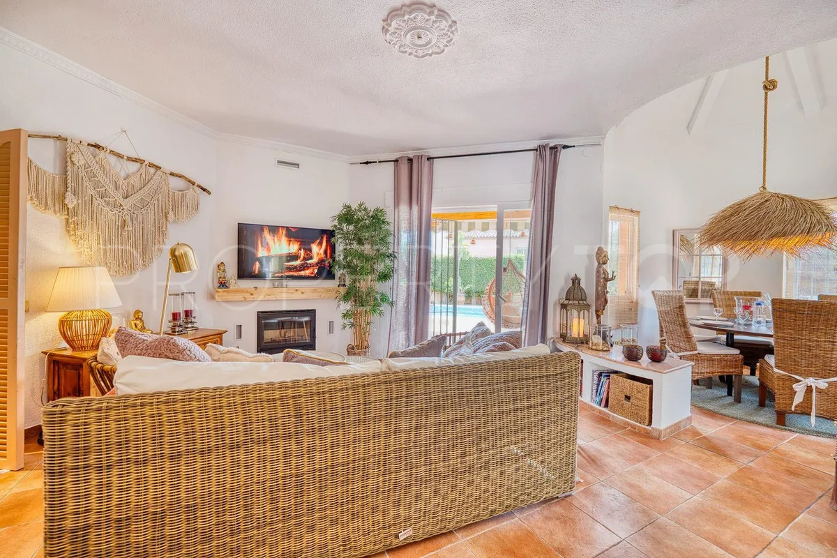 Villa for sale in El Rosario