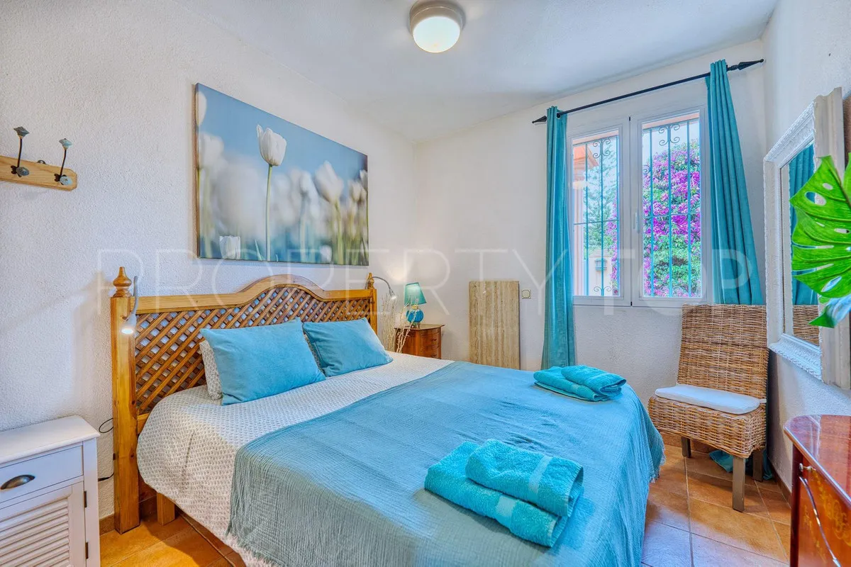 Villa for sale in El Rosario