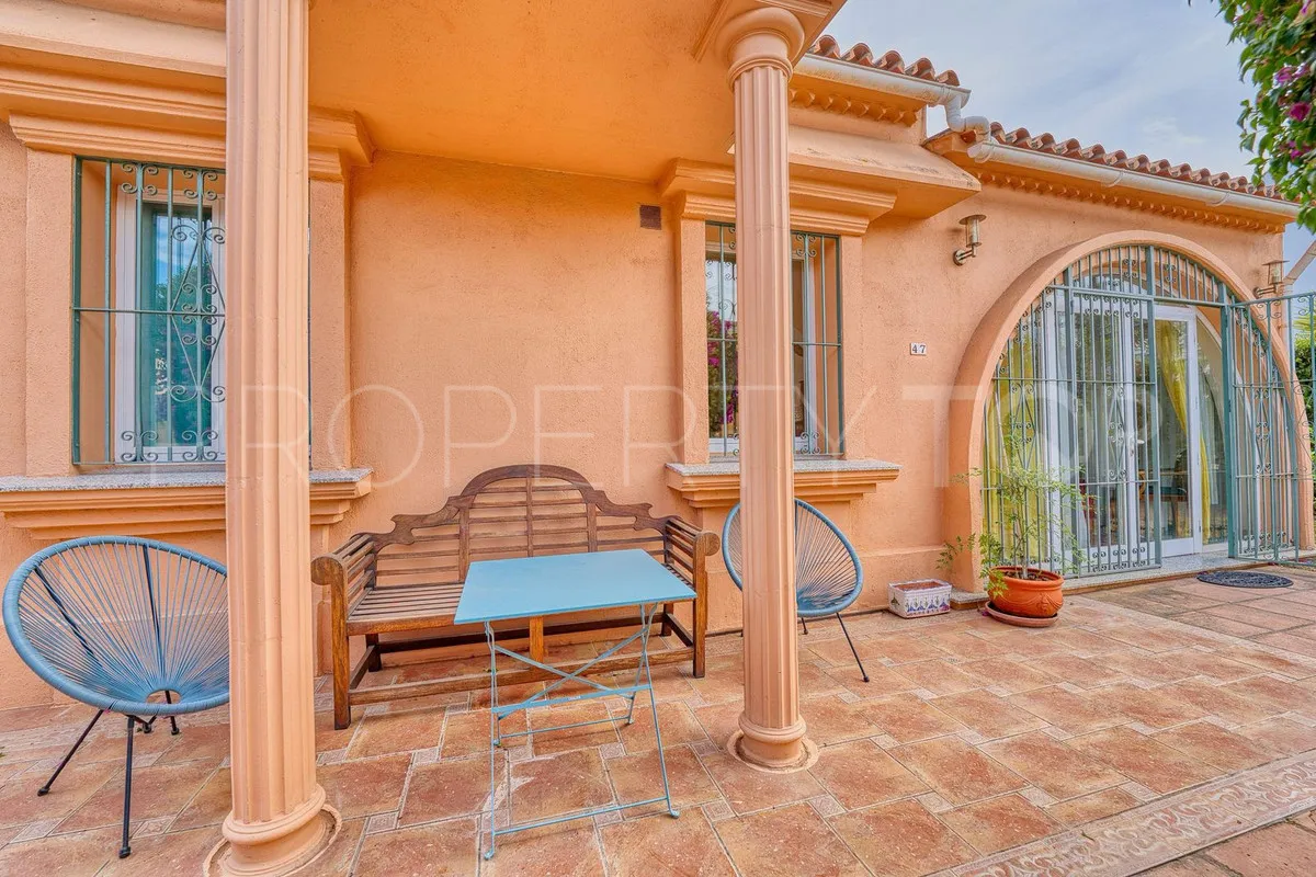 Villa for sale in El Rosario