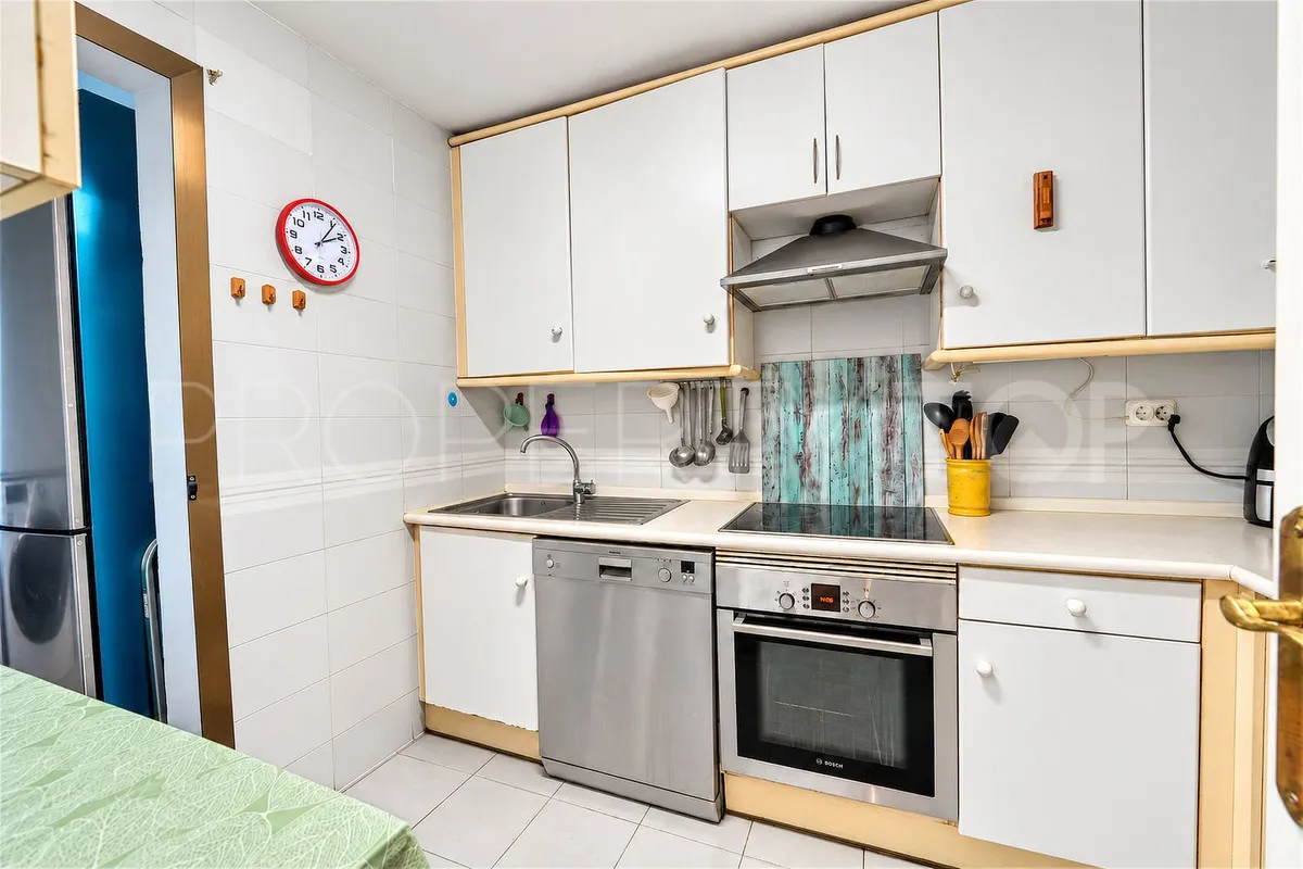 Elviria, apartamento de 3 dormitorios en venta