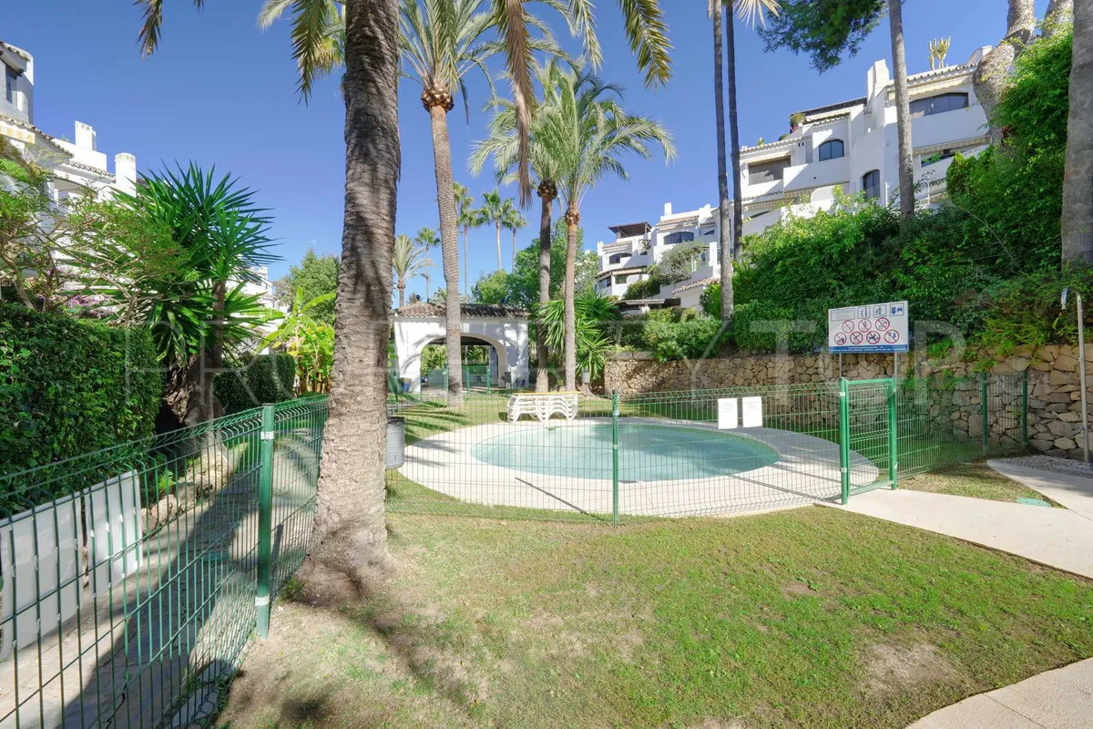 Elviria, apartamento de 3 dormitorios en venta