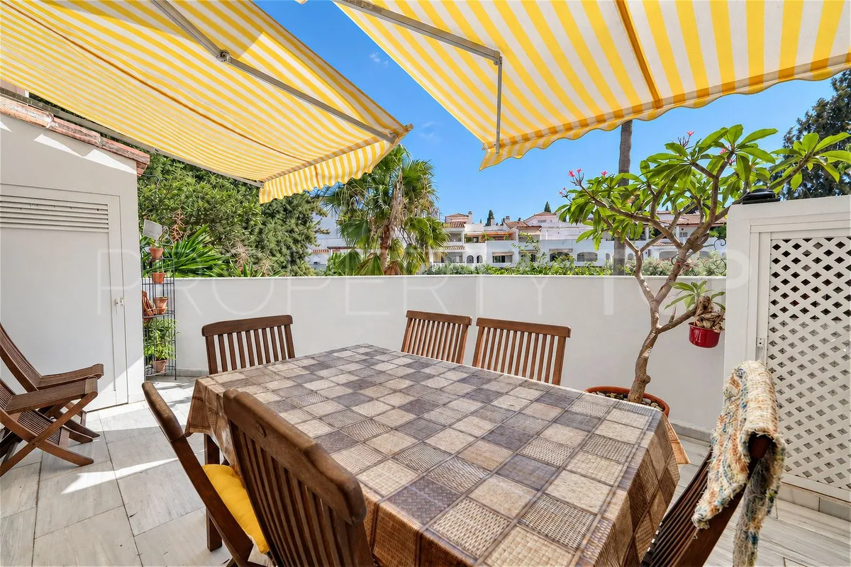 Elviria, apartamento de 3 dormitorios en venta