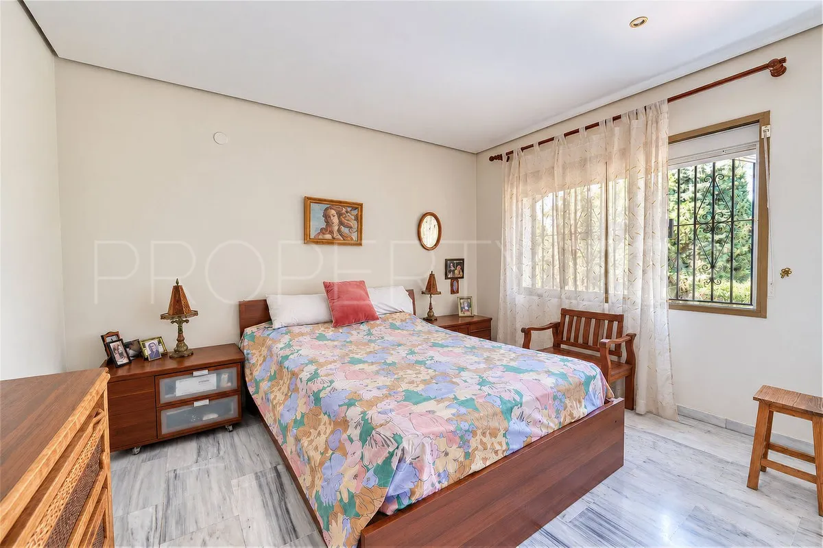 Elviria, apartamento de 3 dormitorios en venta
