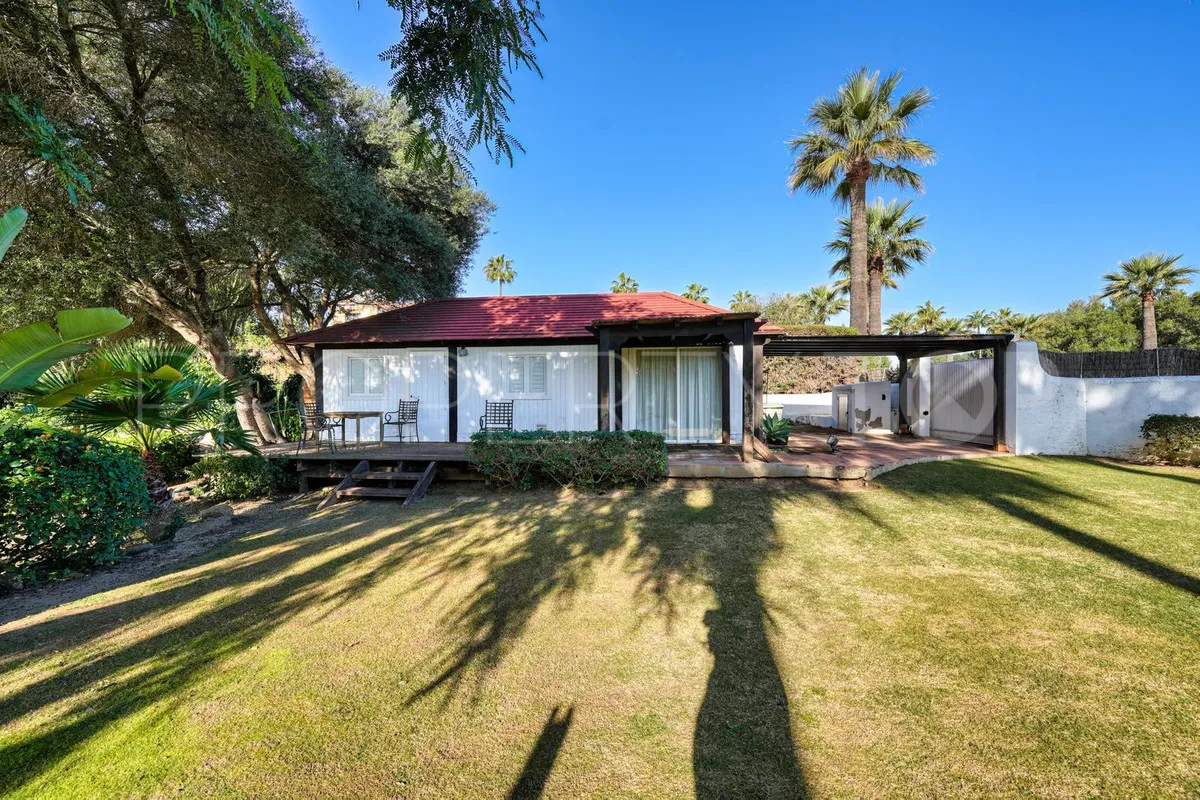 For sale villa with 5 bedrooms in Sotogrande