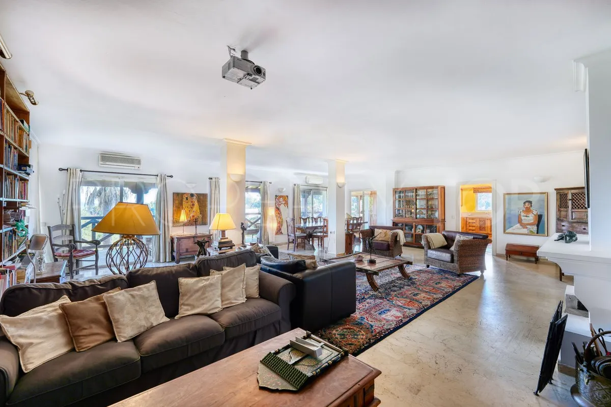For sale villa with 5 bedrooms in Sotogrande