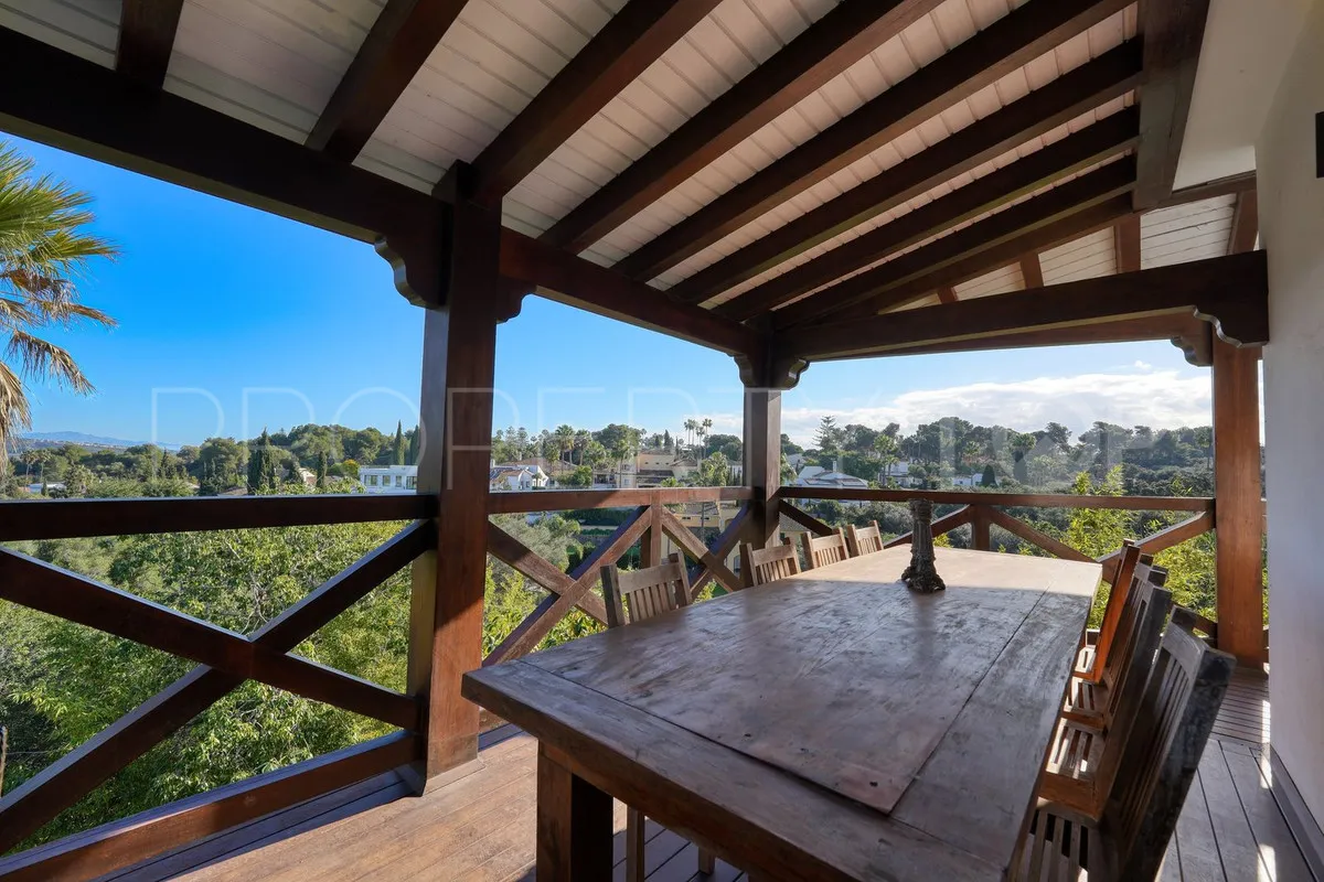 For sale villa with 5 bedrooms in Sotogrande