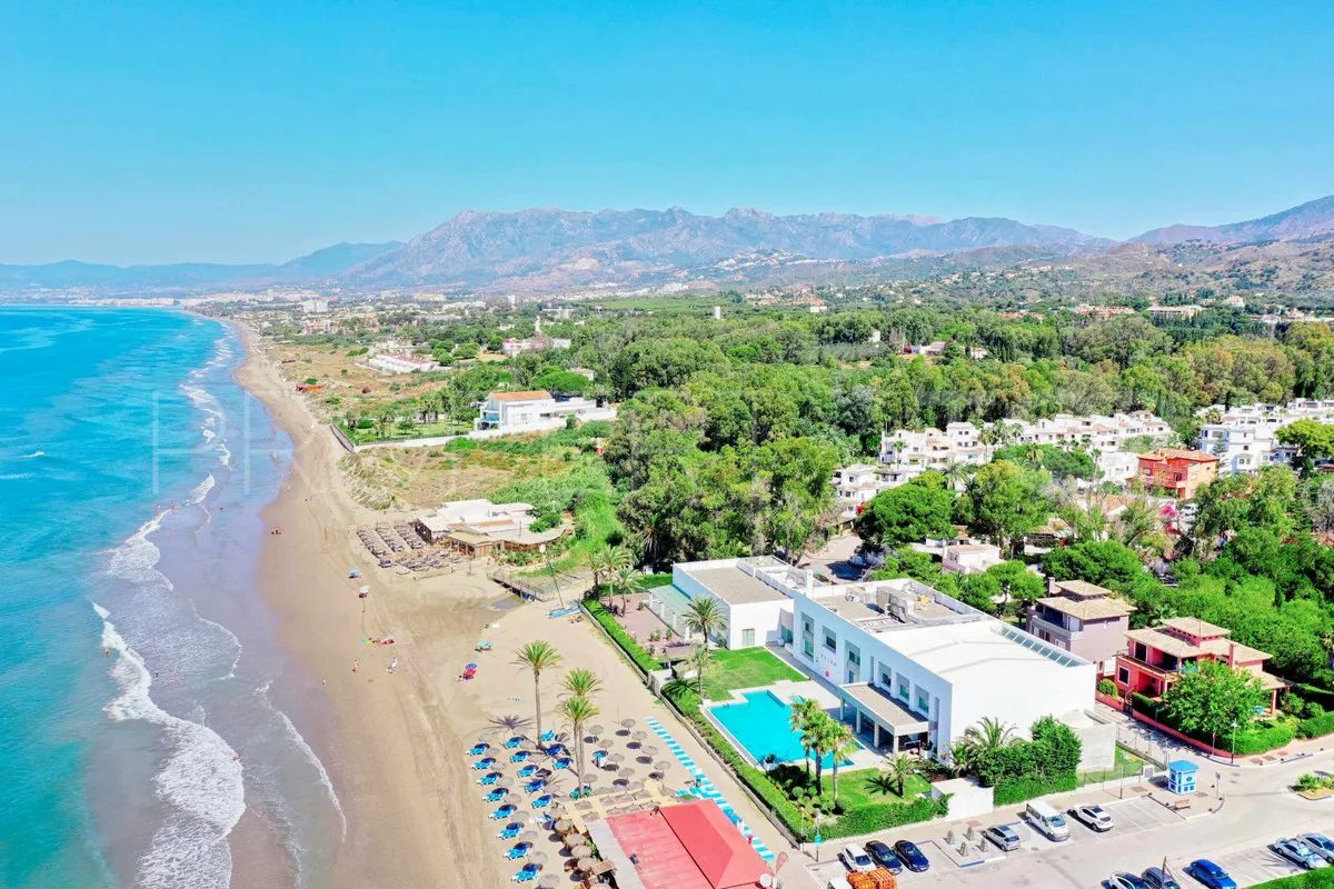 Comprar apartamento de 2 dormitorios en Elviria