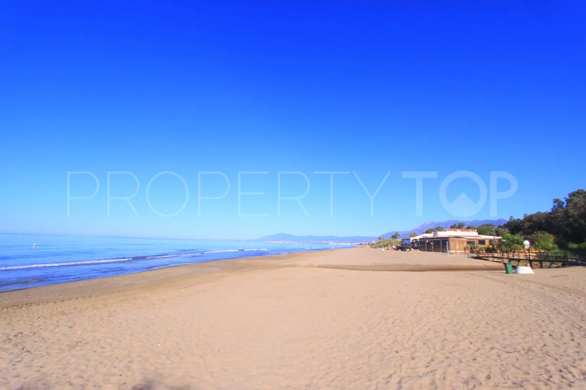 Comprar apartamento de 2 dormitorios en Elviria