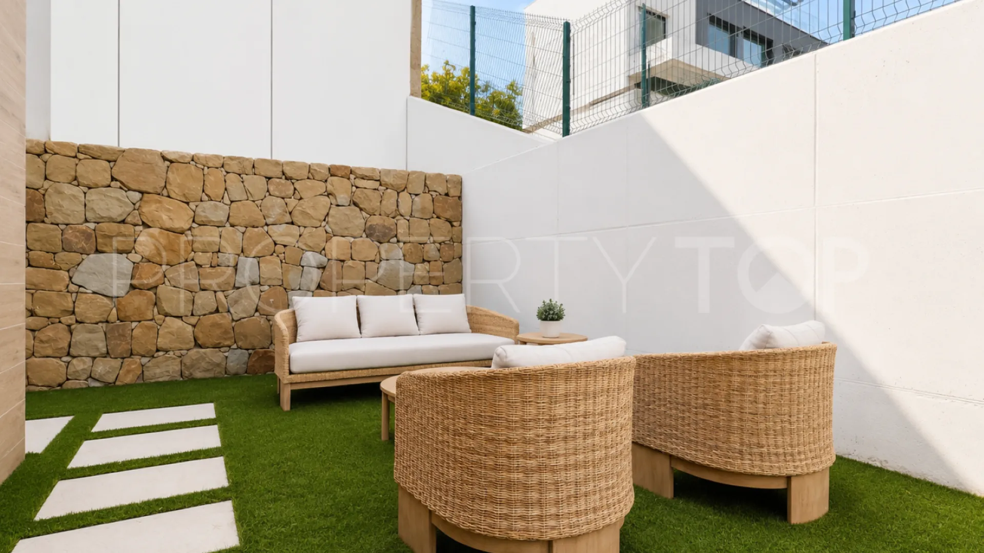 3 bedrooms Serene Atalaya town house for sale
