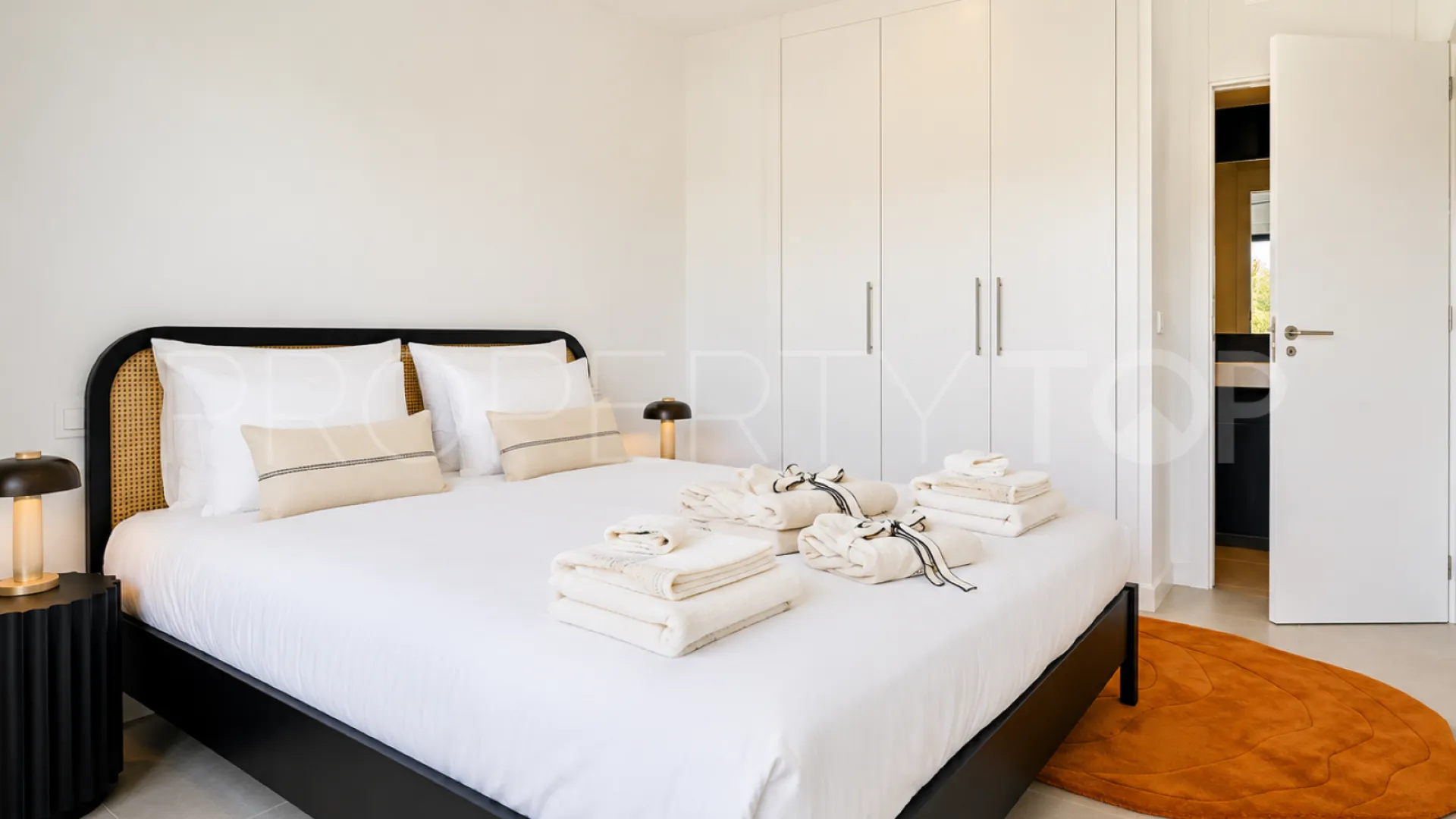3 bedrooms Serene Atalaya town house for sale