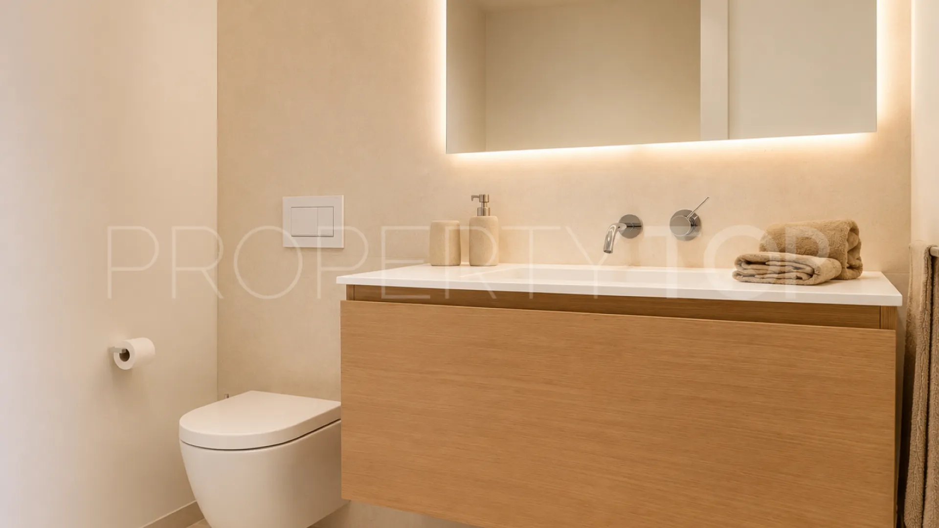 Ground floor apartment with 3 bedrooms for sale in Real de La Quinta