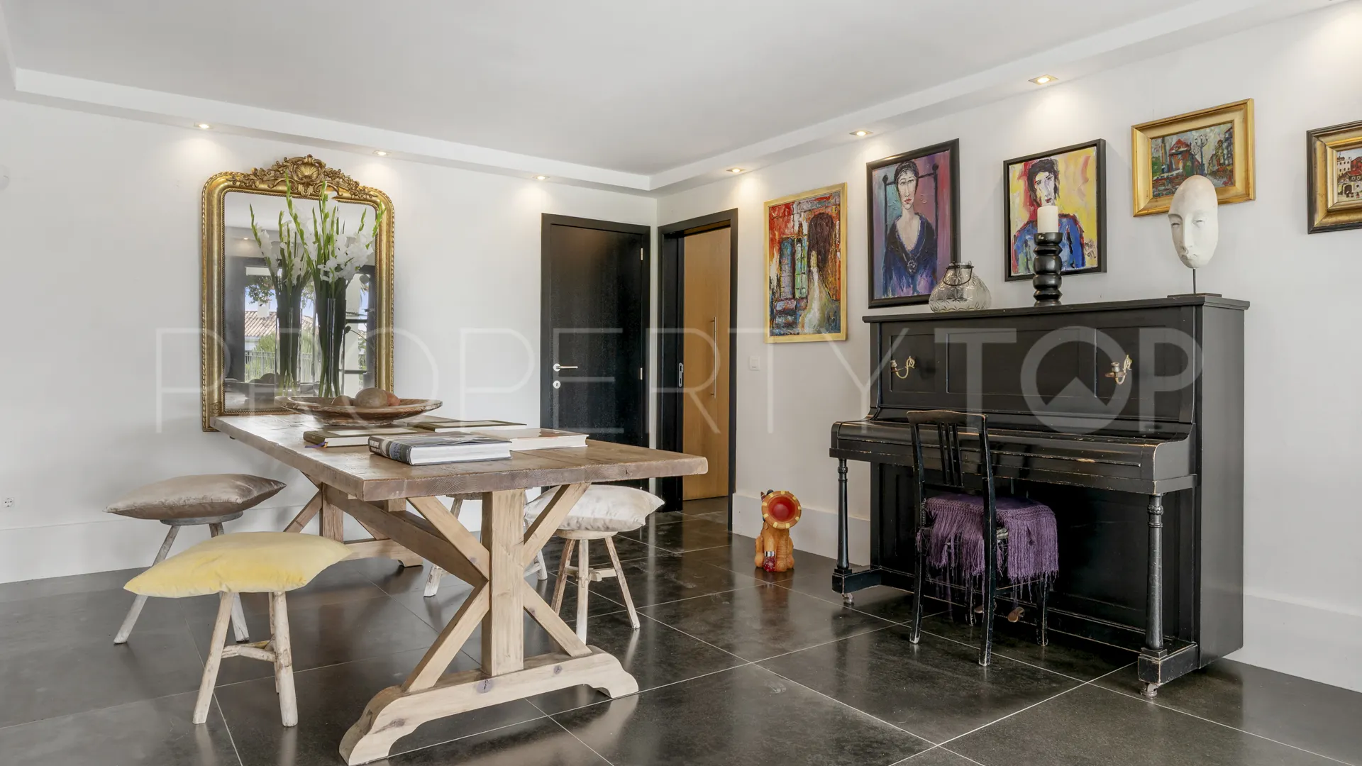 Casa en venta en Benahavis
