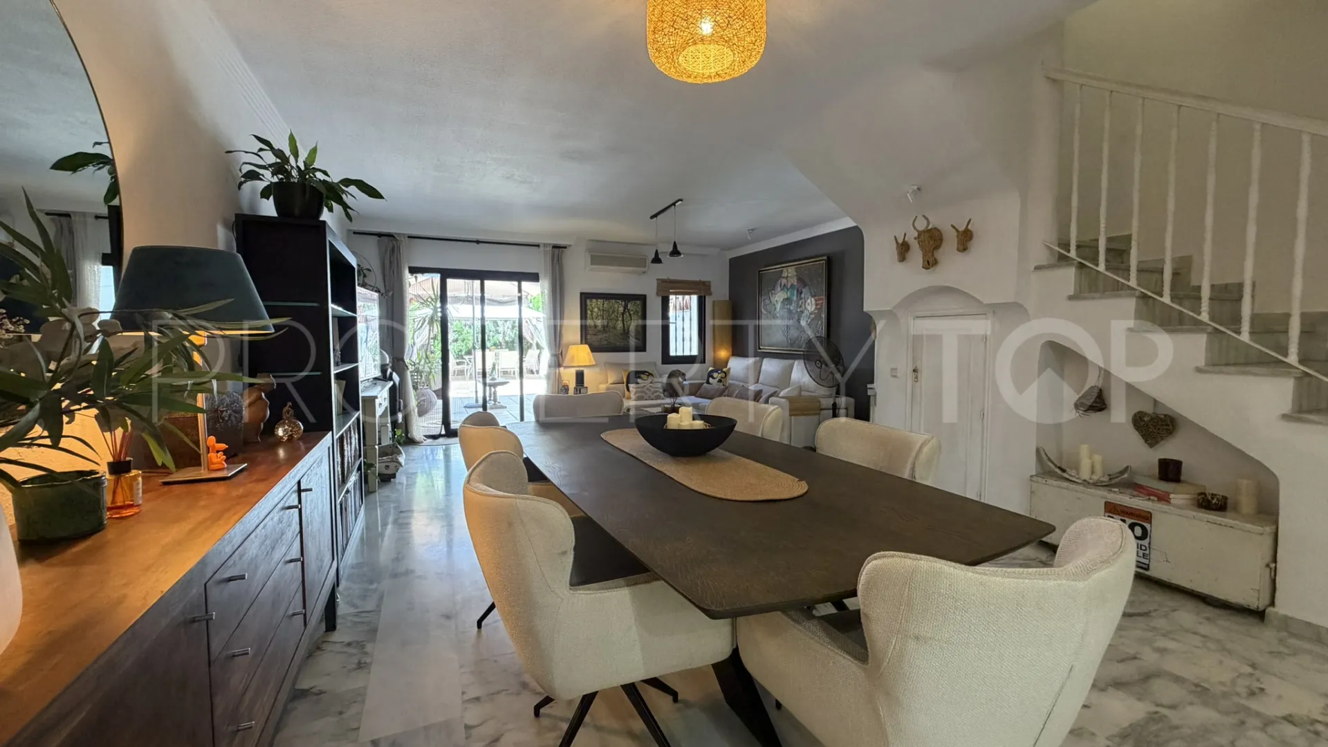 For sale Bel Air town house