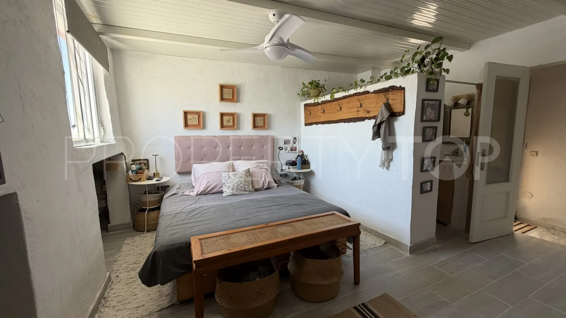 For sale Bel Air town house