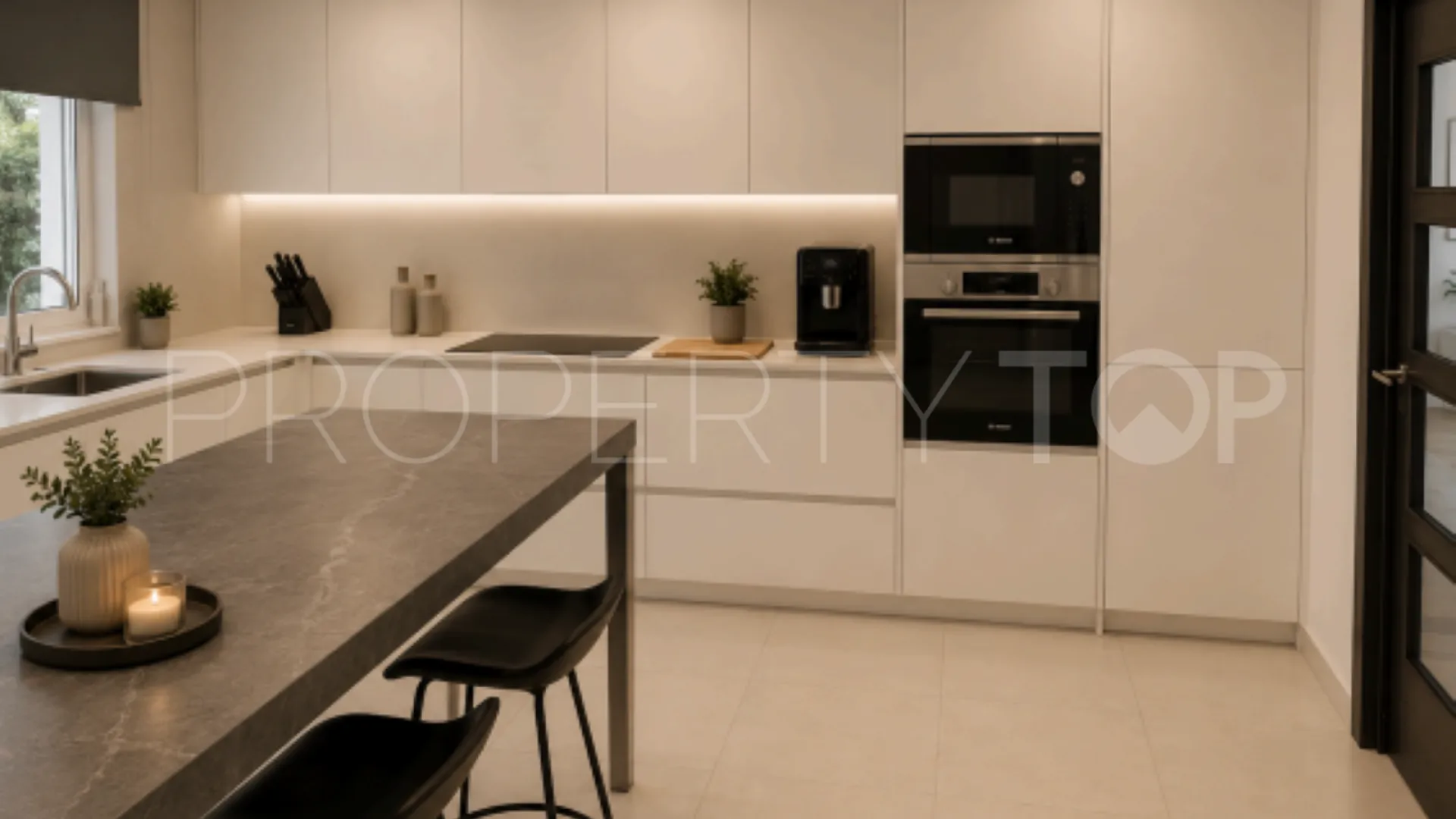 For sale semi detached house with 5 bedrooms in Santa Clara