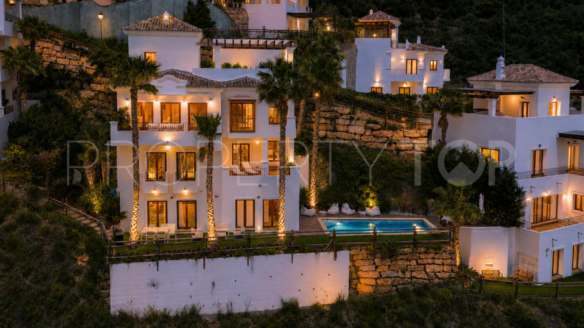 4 bedrooms house in Benahavis Hills Country Club for sale