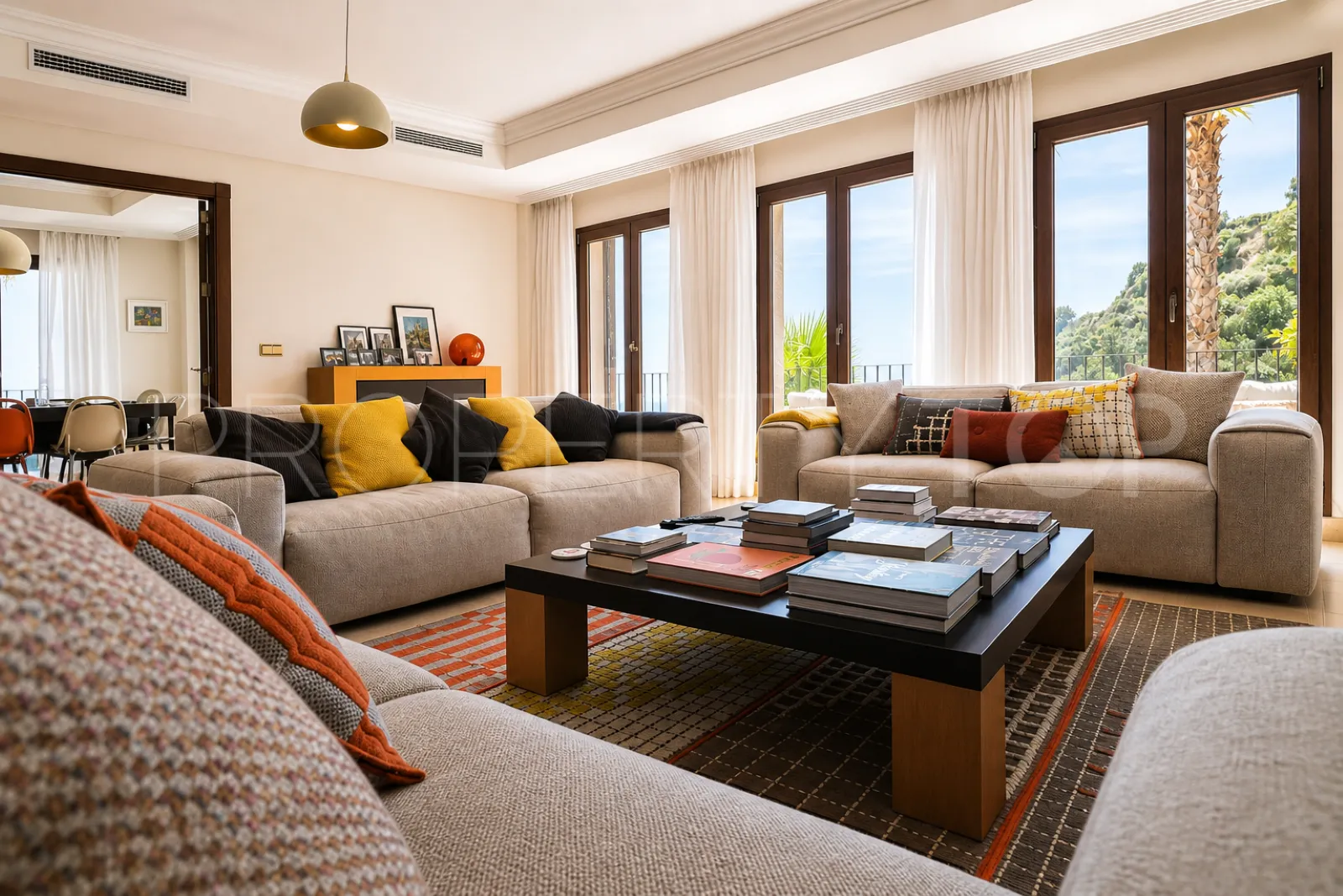 4 bedrooms house in Benahavis Hills Country Club for sale