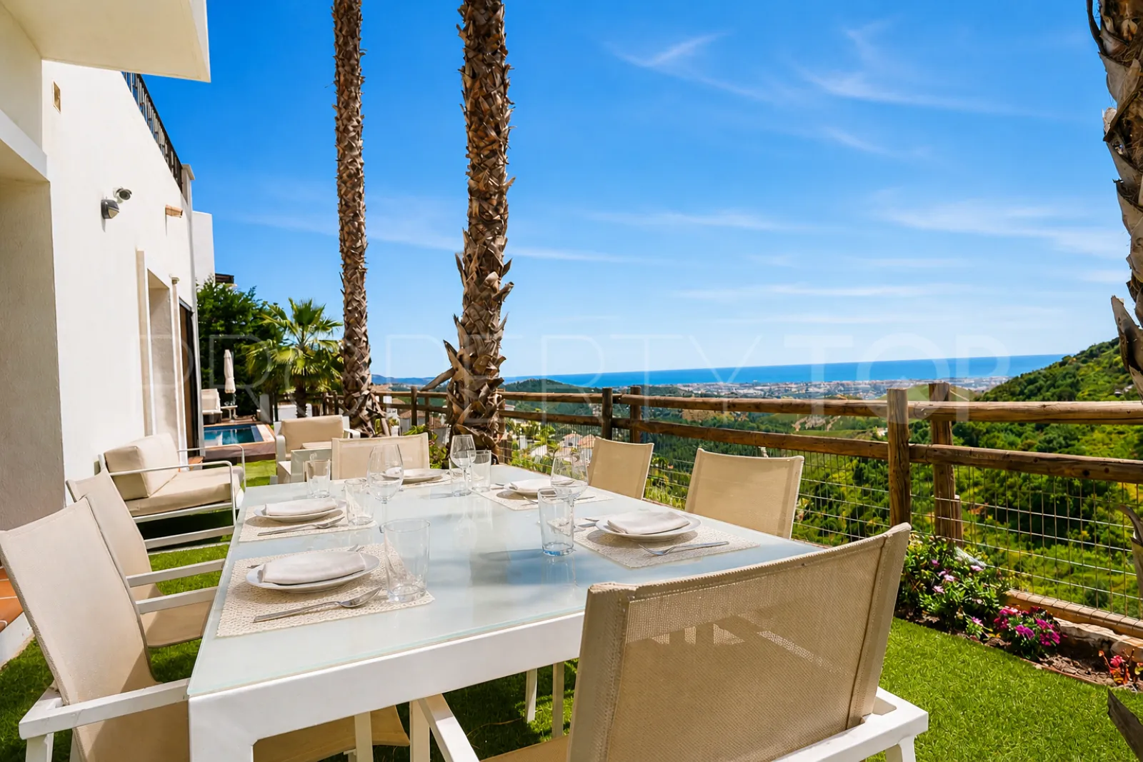 4 bedrooms house in Benahavis Hills Country Club for sale