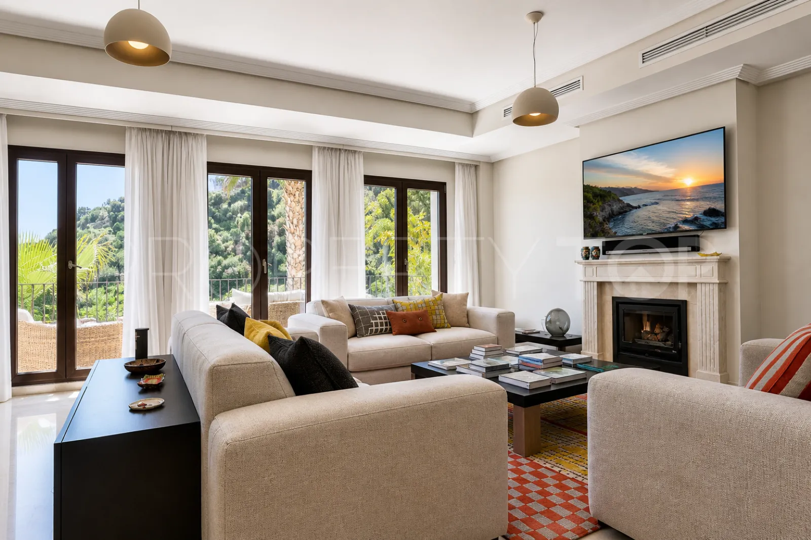 4 bedrooms house in Benahavis Hills Country Club for sale
