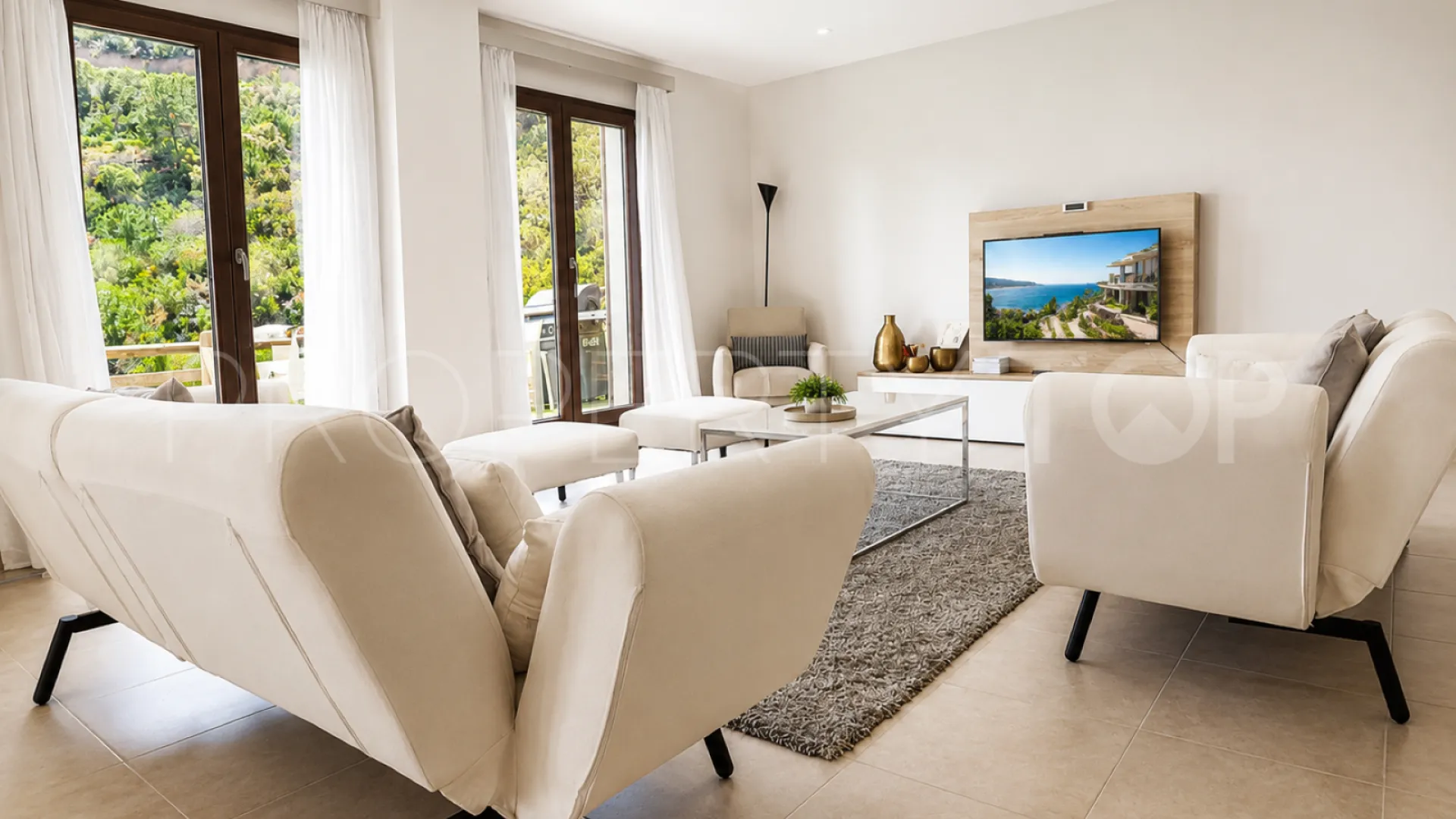 4 bedrooms house in Benahavis Hills Country Club for sale