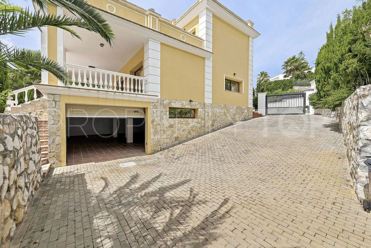 Comprar villa en Hacienda las Chapas