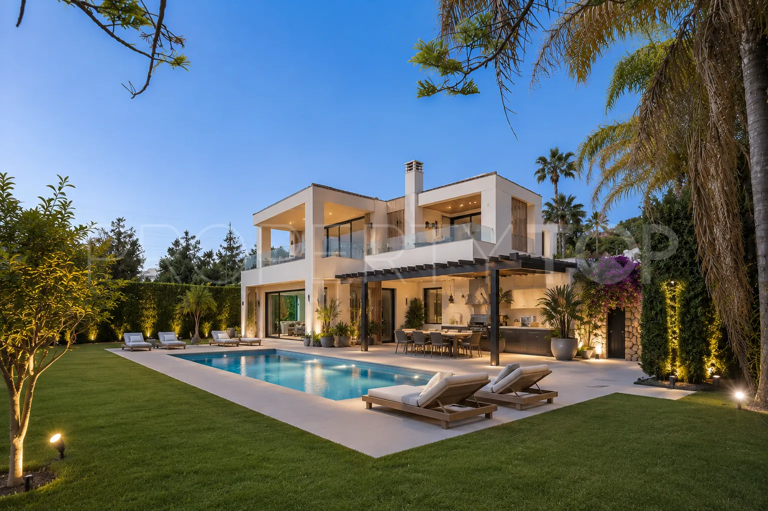 For sale villa with 5 bedrooms in La Quinta