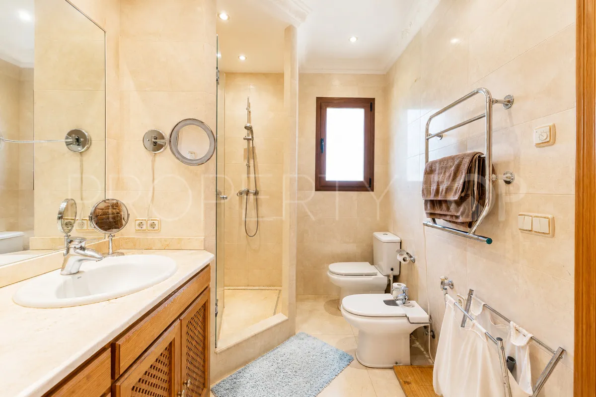 For sale villa with 5 bedrooms in La Quinta