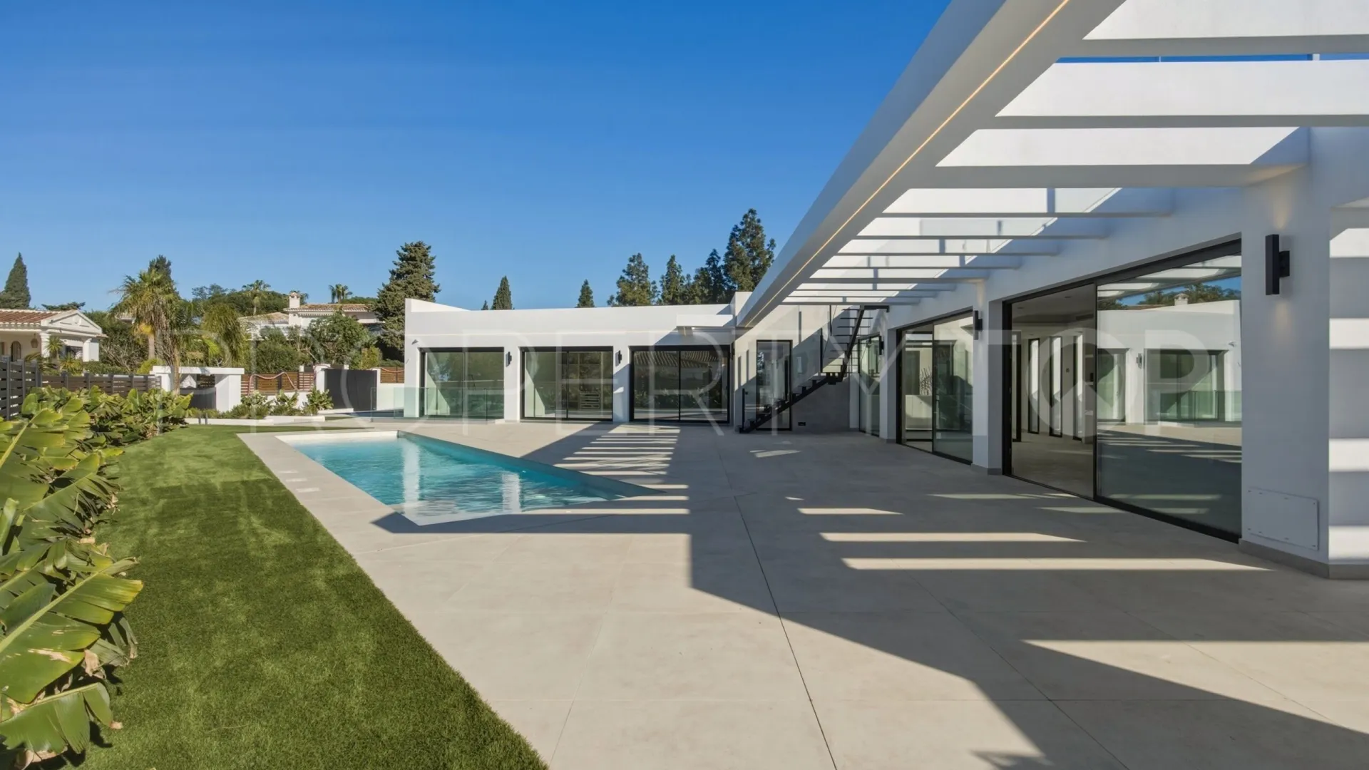 For sale villa in El Chaparral with 5 bedrooms