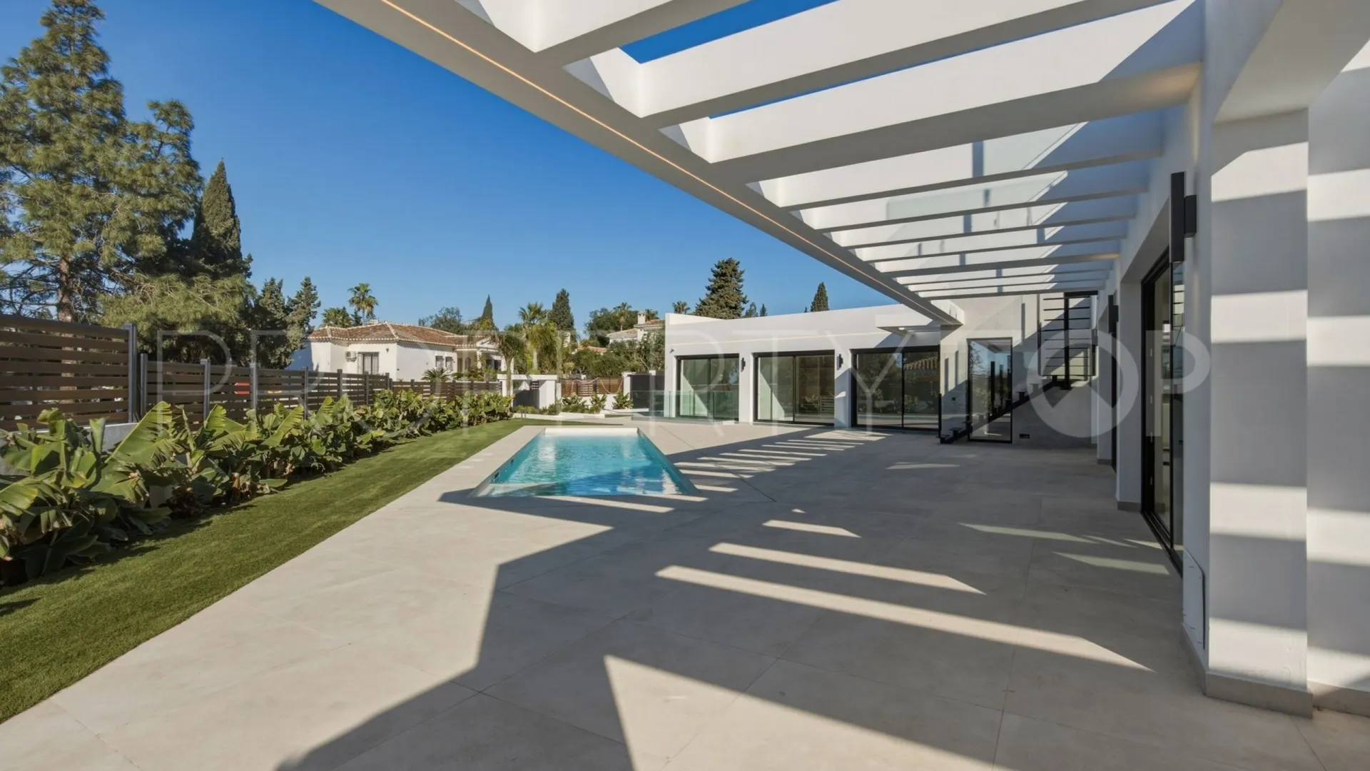 For sale villa in El Chaparral with 5 bedrooms