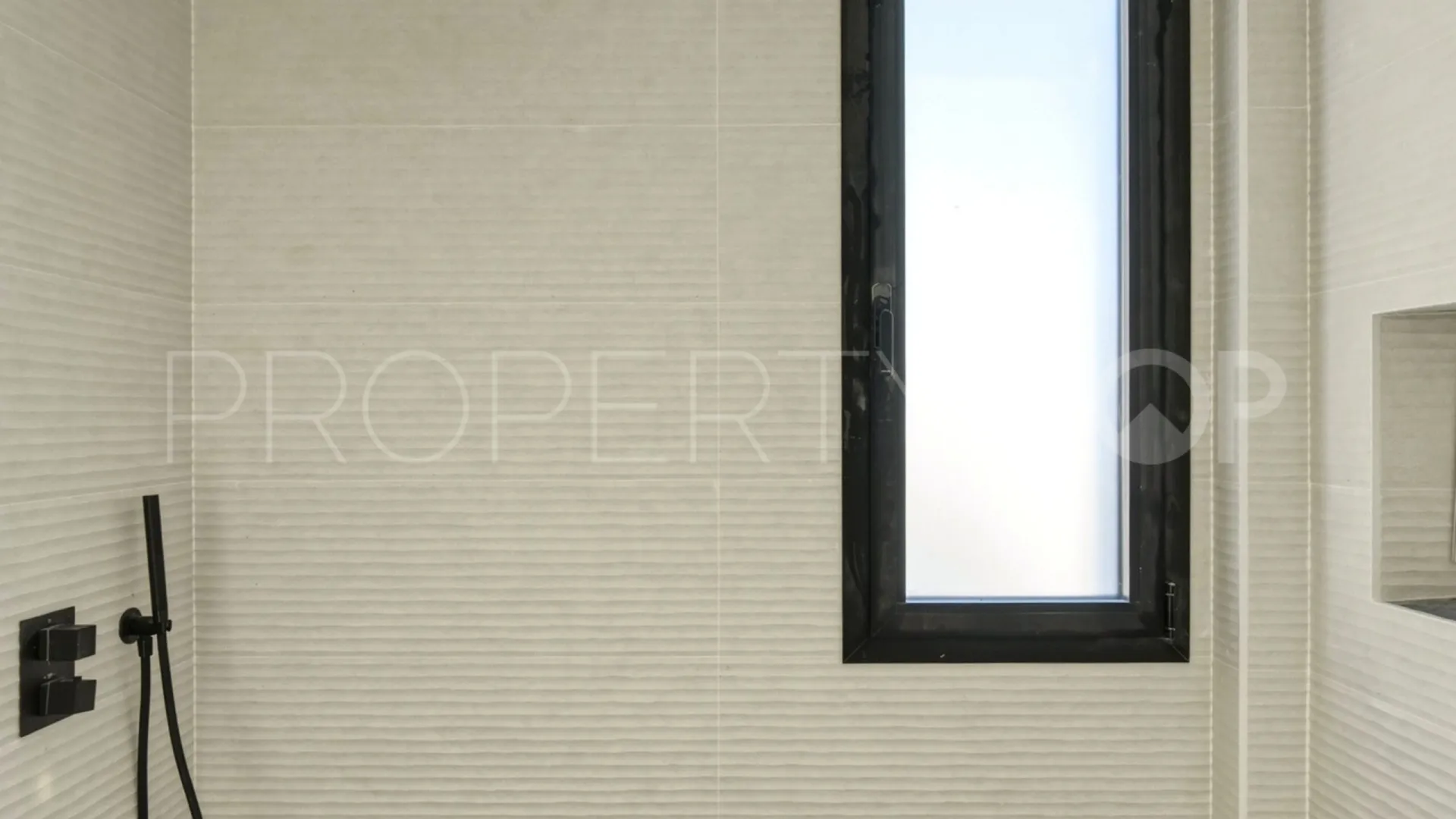 For sale villa in El Chaparral with 5 bedrooms